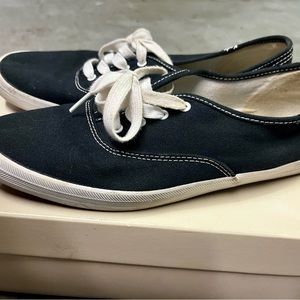 Navy blue Keds shoes